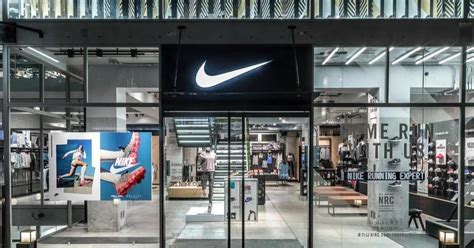 nike returns